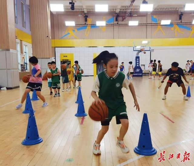 如何通过篮球表演赛制定有效的训练计划_2