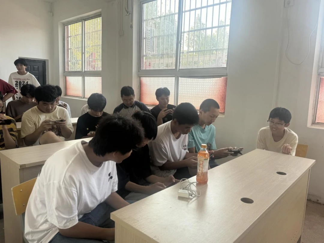 如何通过篮球表演赛制定有效的训练计划_0